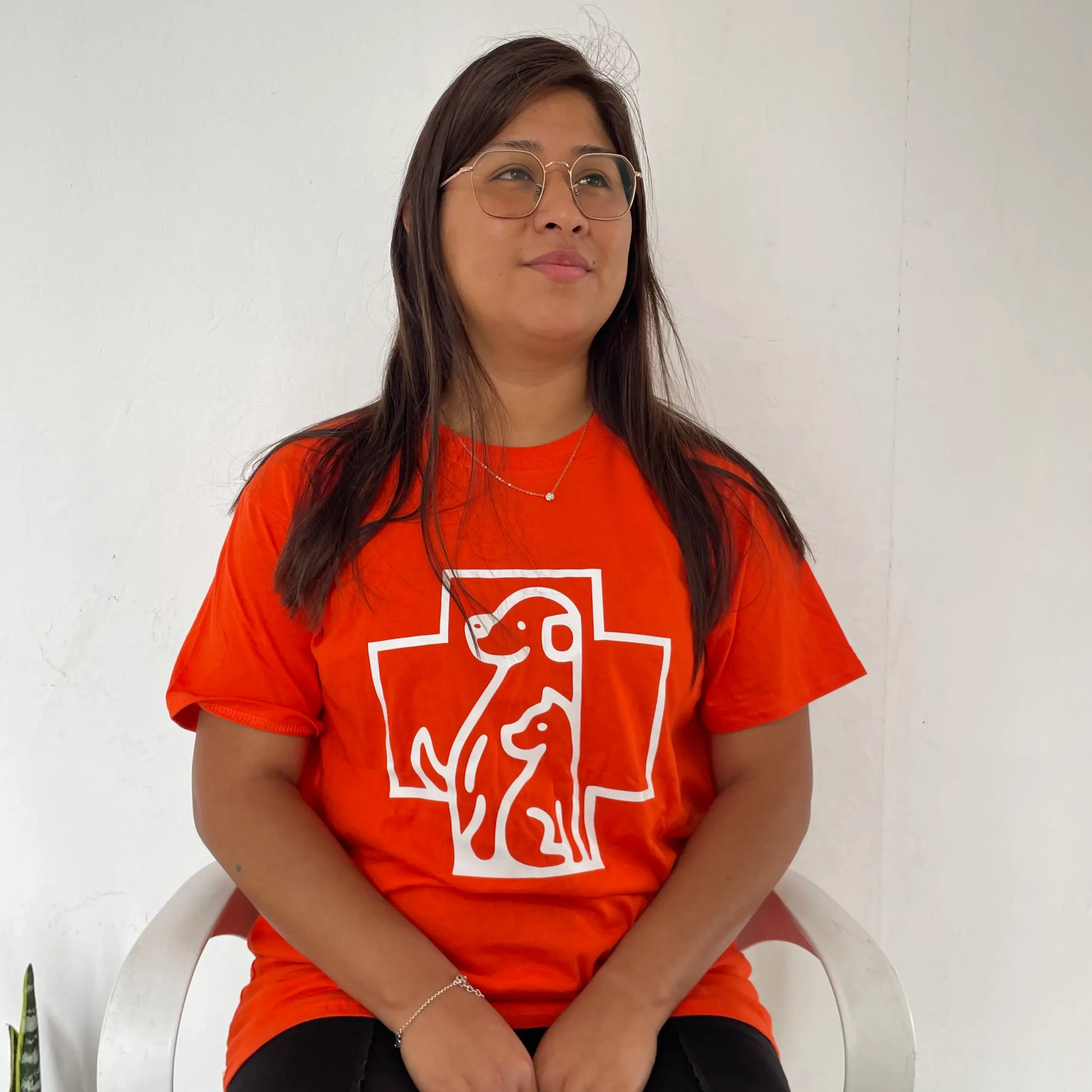 Camila P., Especialista en Conducta y Desplazamiento Canino